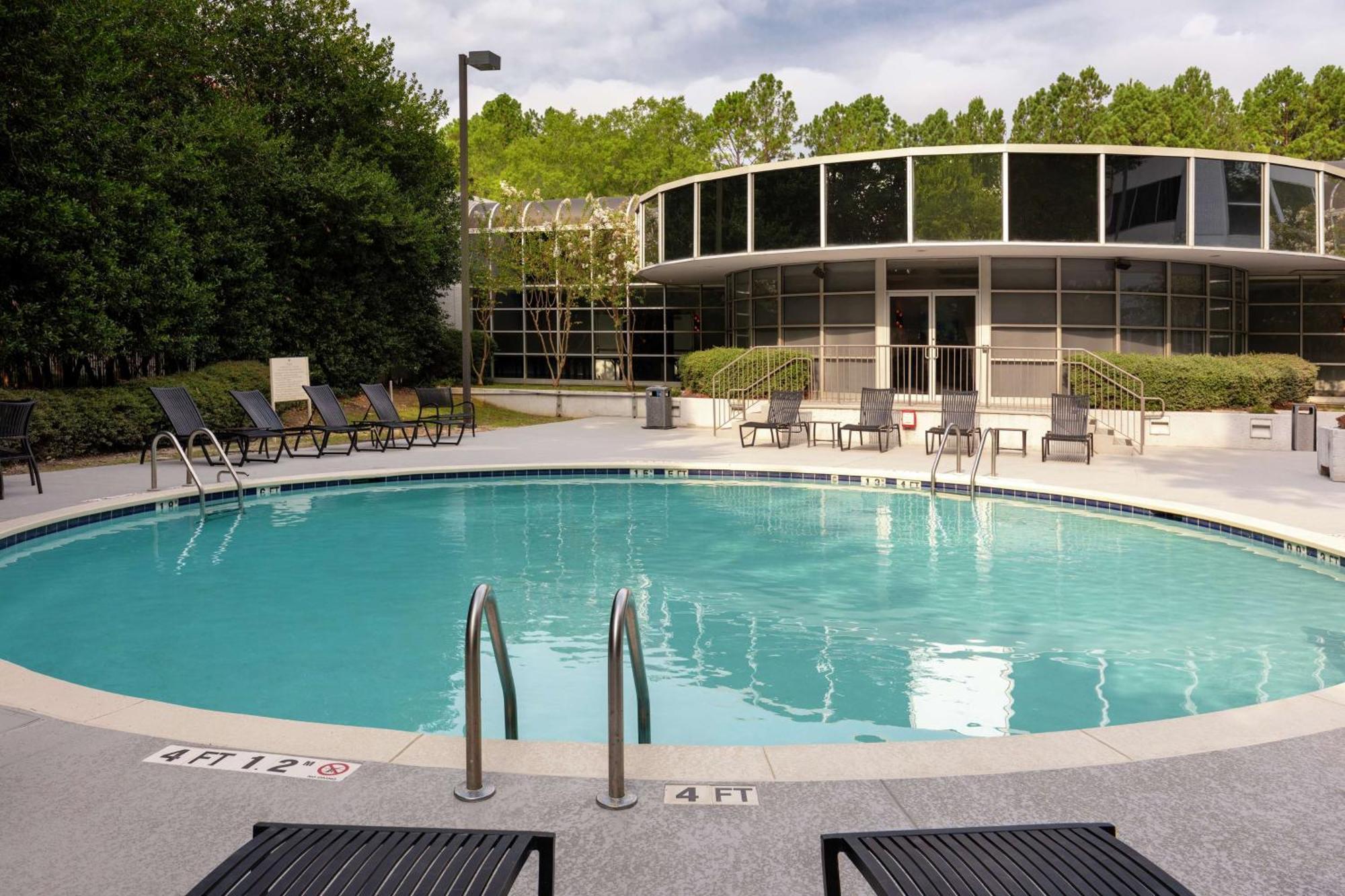 Doubletree Birmingham Perimeter Park Hotel Exterior photo
